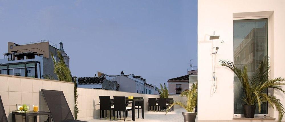 דירות מאלגה Urbanliving Fajardo מראה חיצוני תמונה