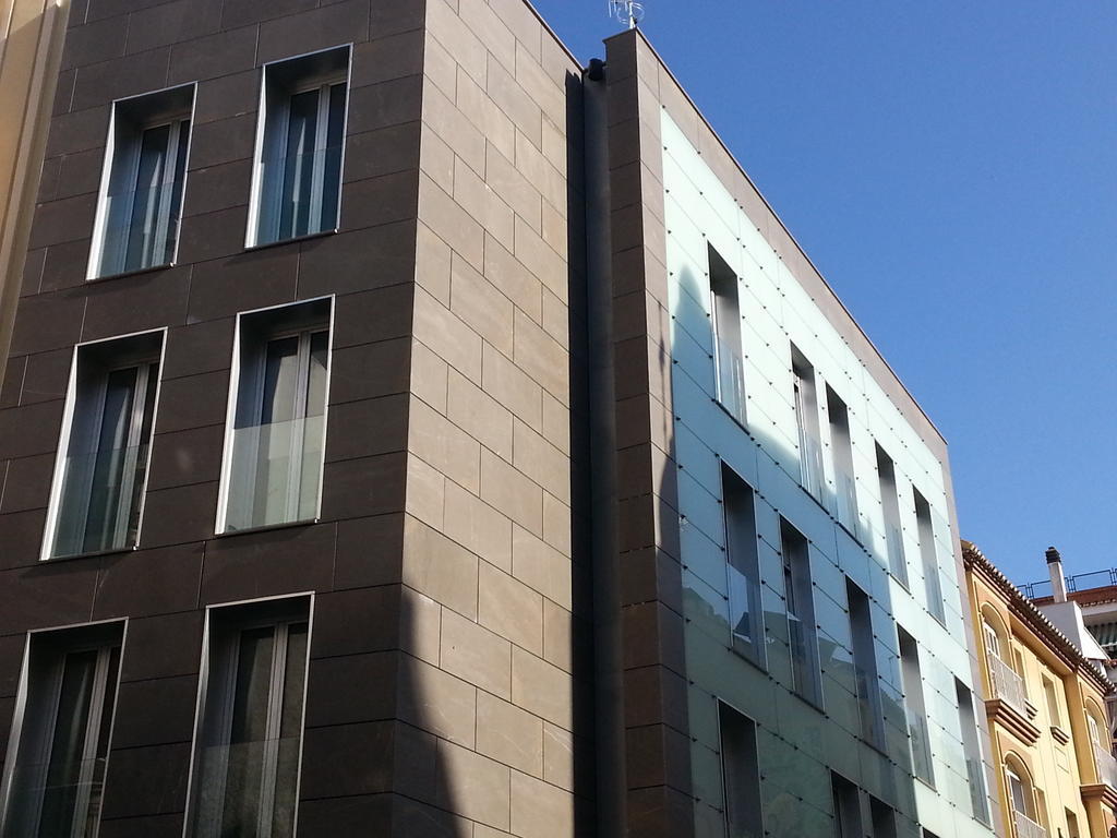 דירות מאלגה Urbanliving Fajardo מראה חיצוני תמונה