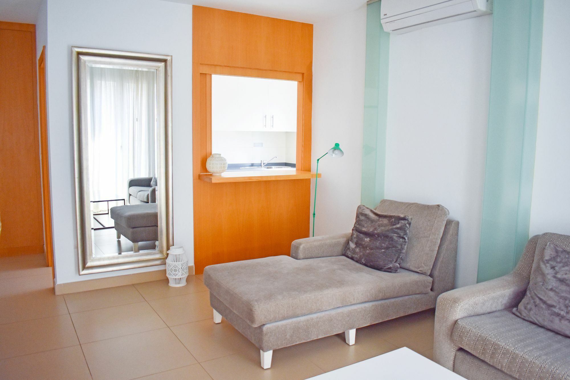 דירות מאלגה Urbanliving Fajardo מראה חיצוני תמונה